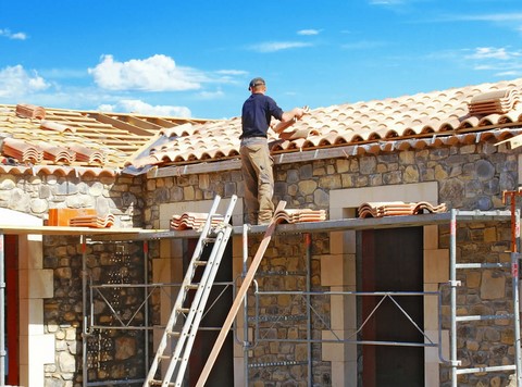 couverture toiture Grimaud 83310